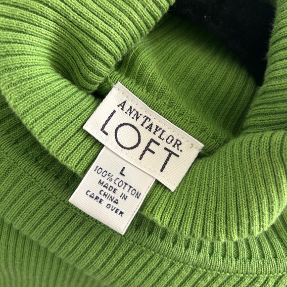 Ann Taylor Loft Lime Green Turtleneck - Picture 2 of 2